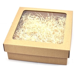 Krabice darčeková s priehľadným vekom a výplňou (drevitá vlna) - kopie