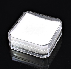 Plastic jewelry box
