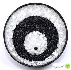 Crystal picture with shungite - circles