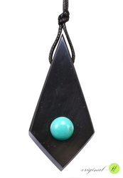 Shungit pendant Crystal with turquoise