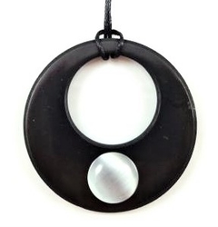 Shungit pendant wheel with mother of pearl